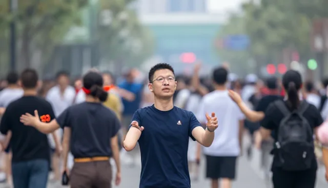 运维团队如何应对高并发访问场景